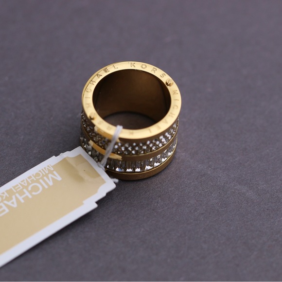 Michael Kors Pave Barrel Gold Ring - Picture 5 of 7